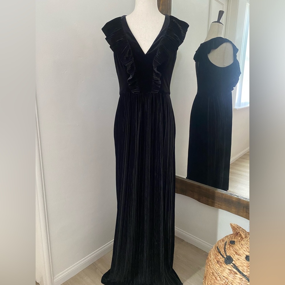 BCBGeneration Floor length dress